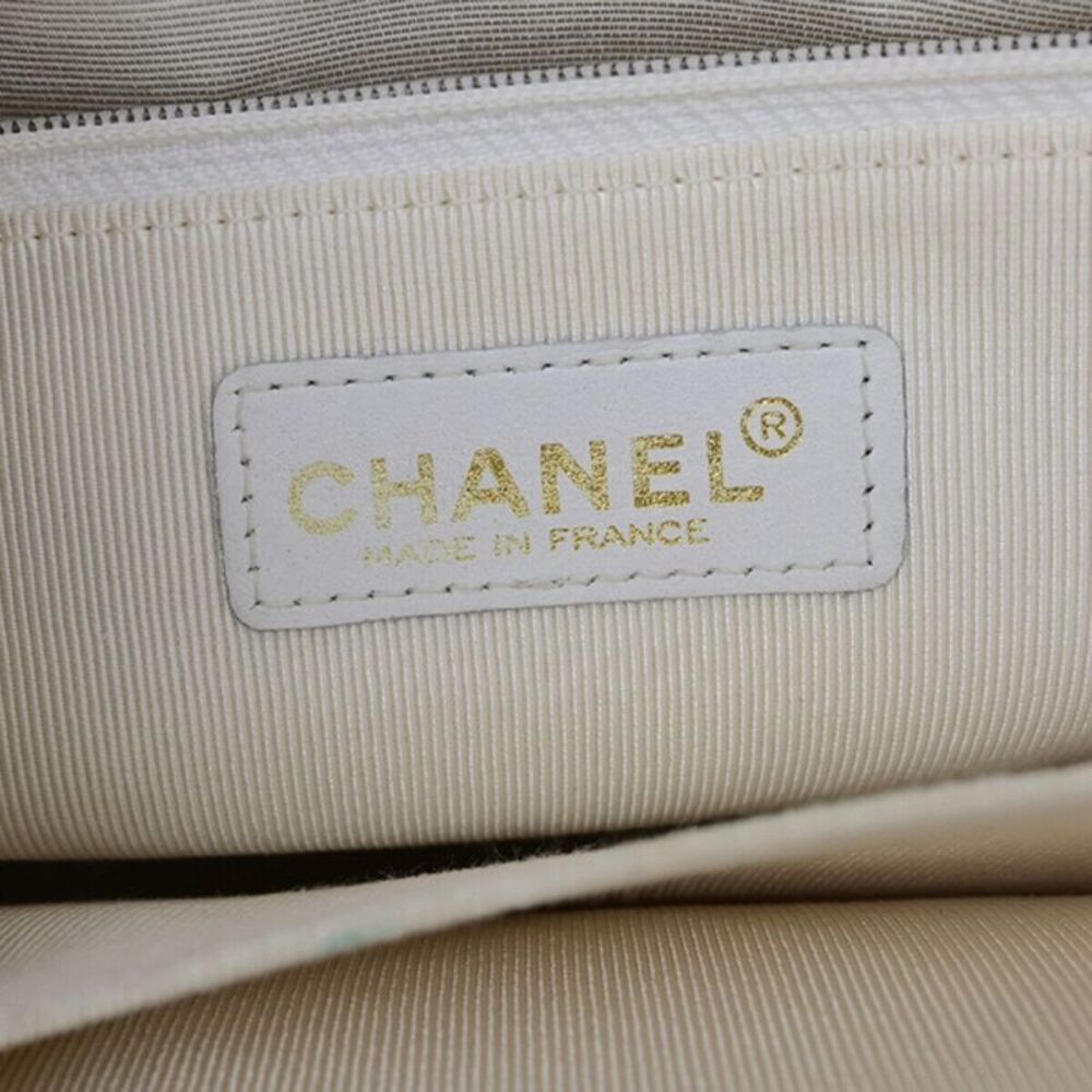 Chanel Wild Stitch White Leather Shoulder Bag (Pre-Owned) - Picture 8 of 12